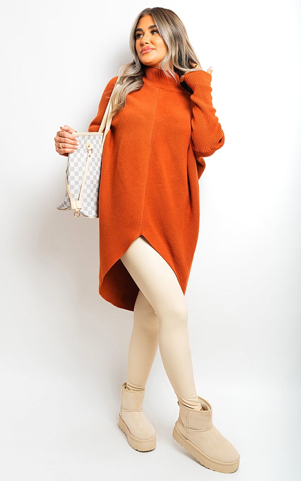 Pull long en maille à col roulé