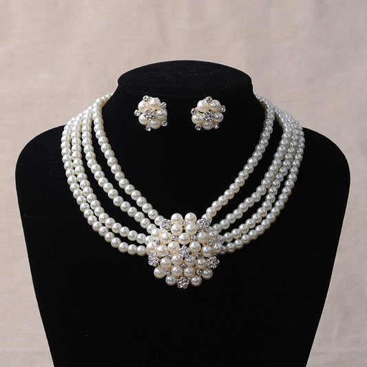 Bridal chain with luxury pearls - flower necklace & earring set
